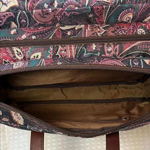 ETRO Floral Paisley Messanger Bag with Burgundy Strap - Picture 10 of 14